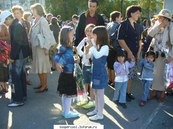 Oh,si unul mare! - Da,girls.is she..PRISVACA sau BufSharp sau - Care sunt dujmani tai?
