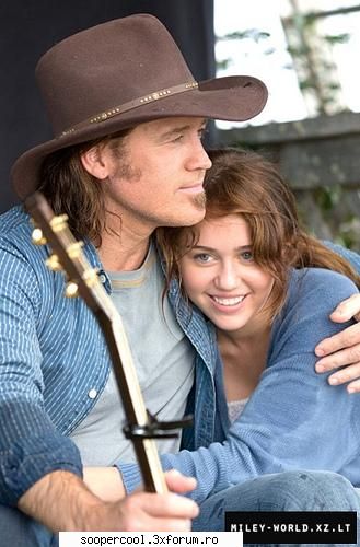 Stilul lui Miley Cyrus - miley si robby ray cyrus - Aici punem poze cu stil...cool
